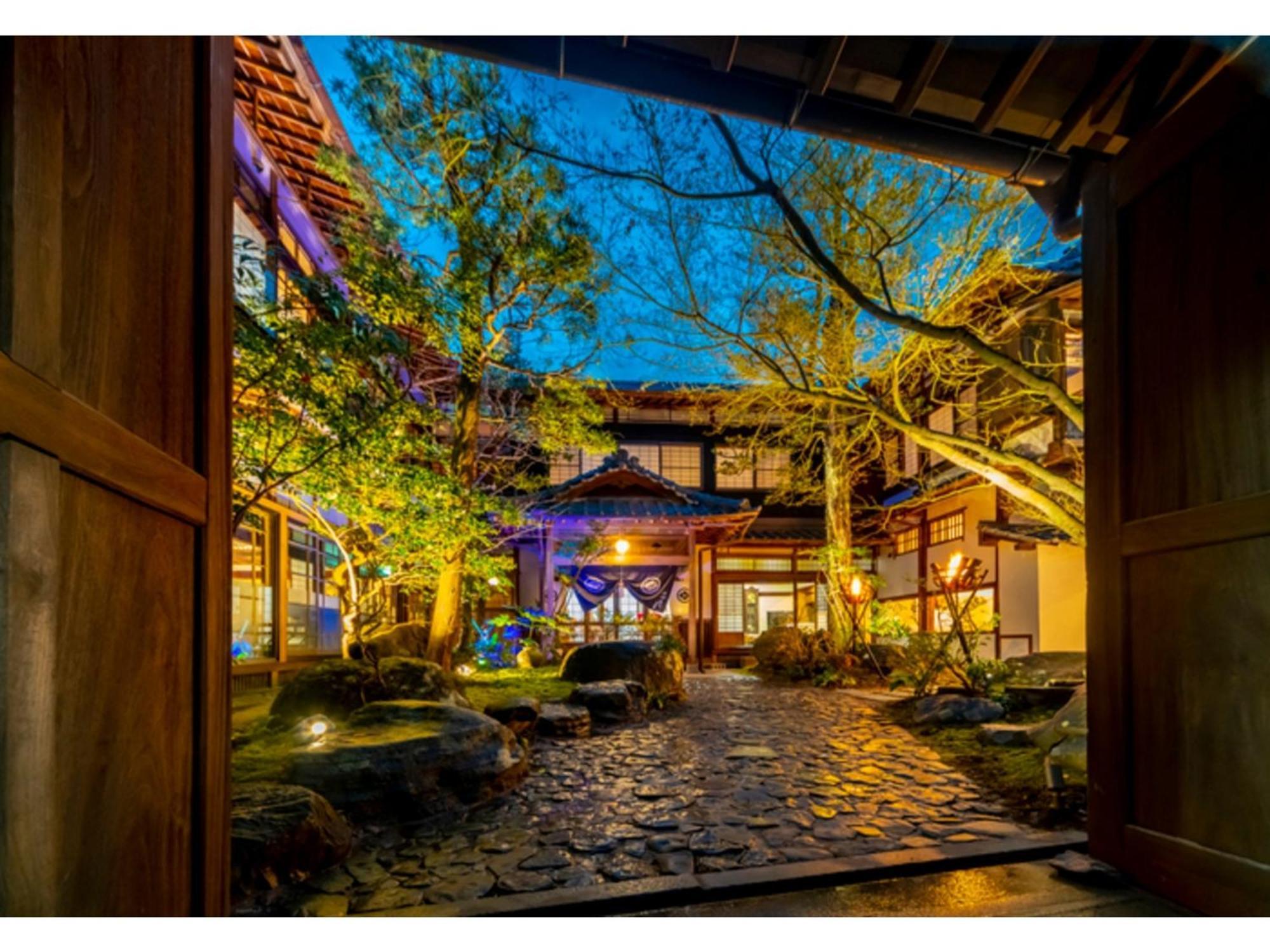 Shiseki Ryokan Kagetsu Taishoukan - Vacation Stay 48535V Такео Екстериор снимка