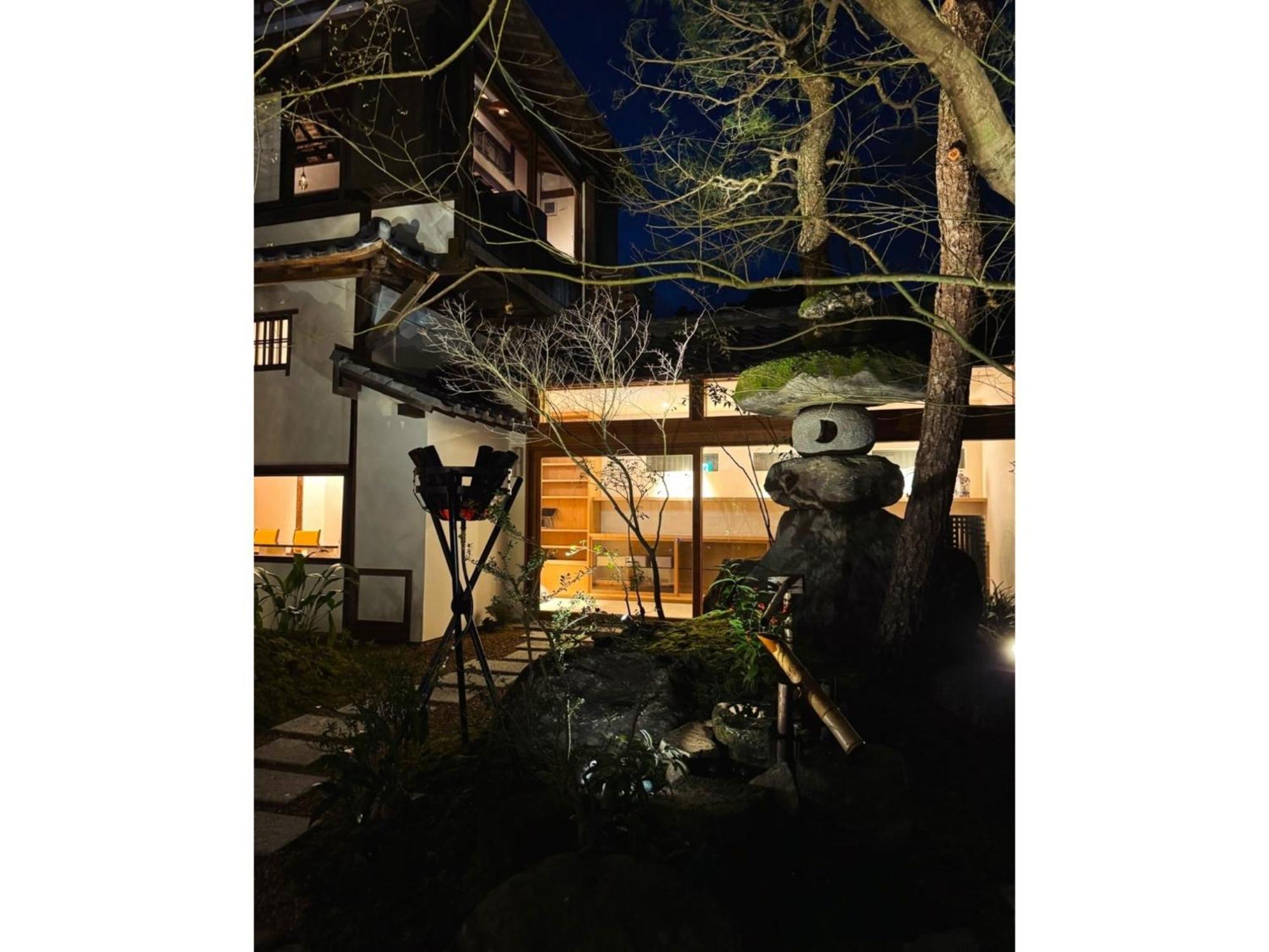 Shiseki Ryokan Kagetsu Taishoukan - Vacation Stay 48535V Такео Екстериор снимка